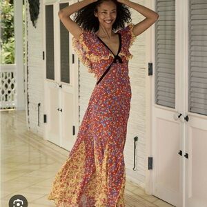 ISO Doen Audette Dress